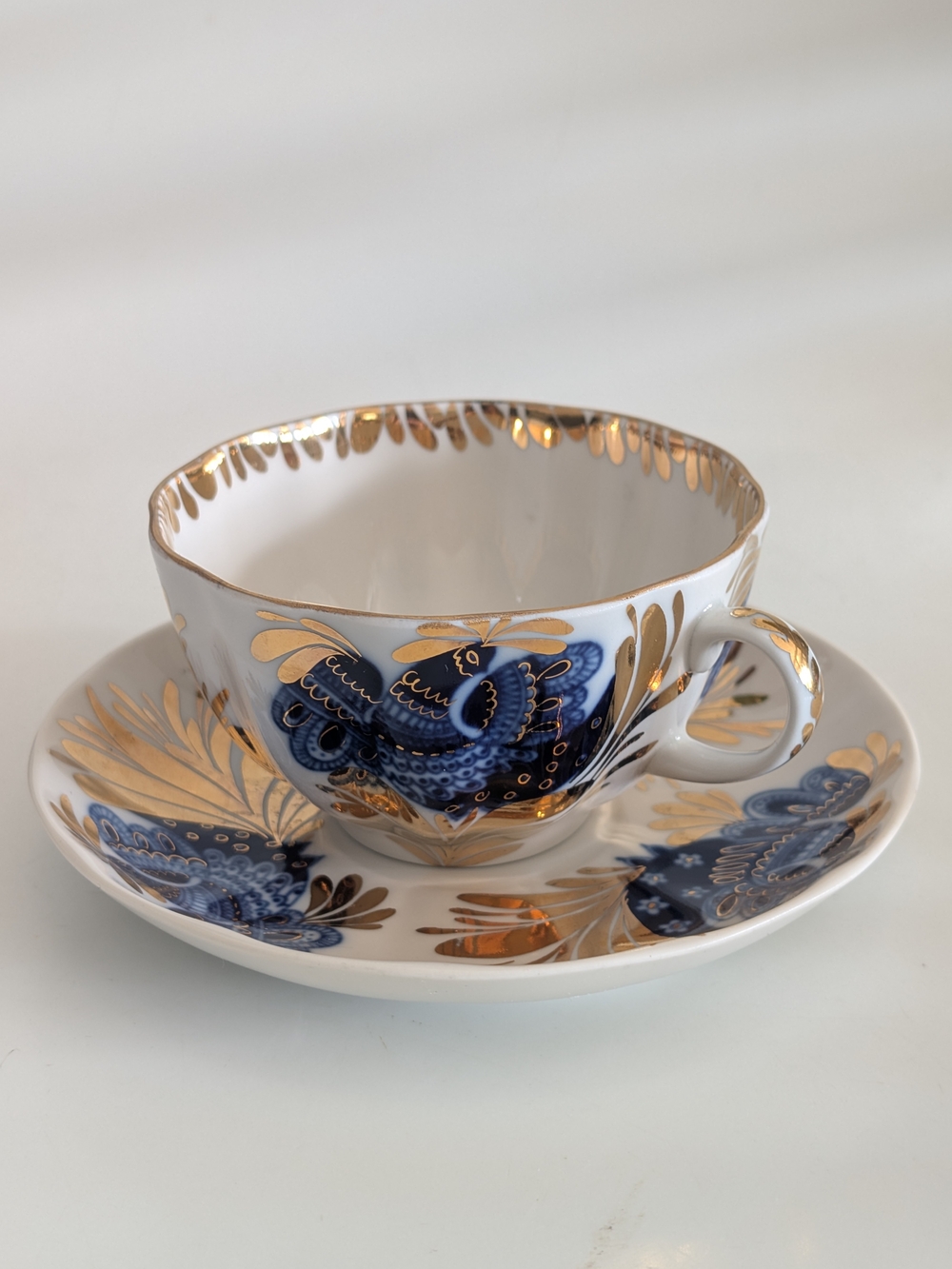 Lomonosov Porcelain "Golden Garden - 22 Karat Gold" Coffee Cup & Saucer
